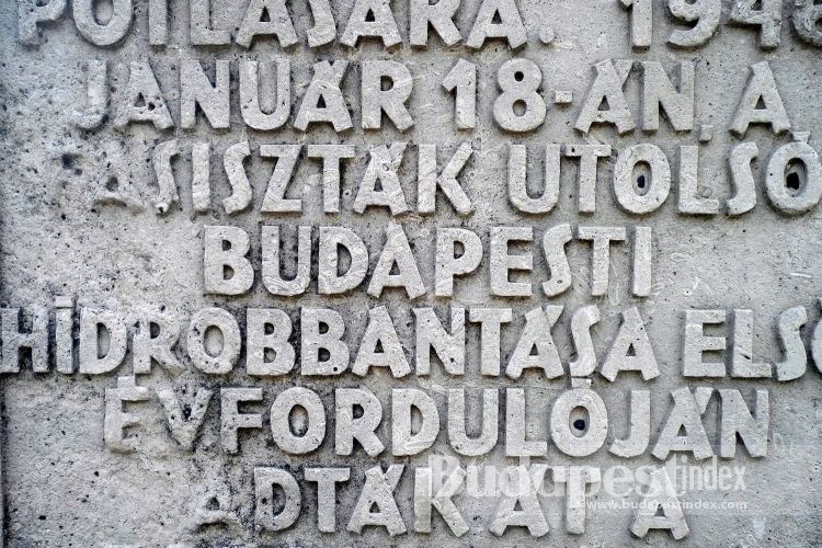 Kossuth Bridge, Budapest