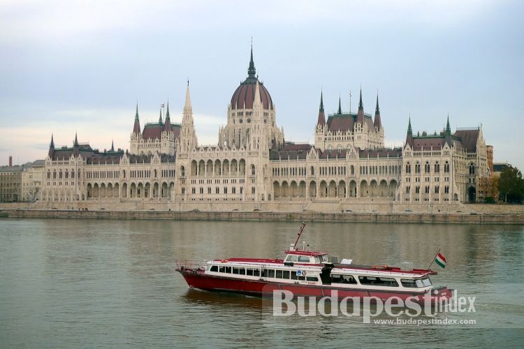Danube boat, Budapest