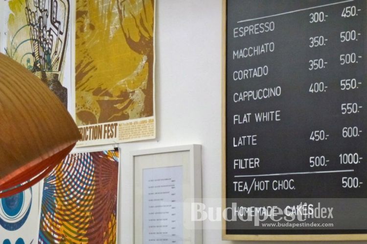 You are most likely to come back for this Bolivian taste, and maybe also for a trendy souvenir or two. Here they run a small shop with creations by Hungarian designers, from accessories to clothing. Printa