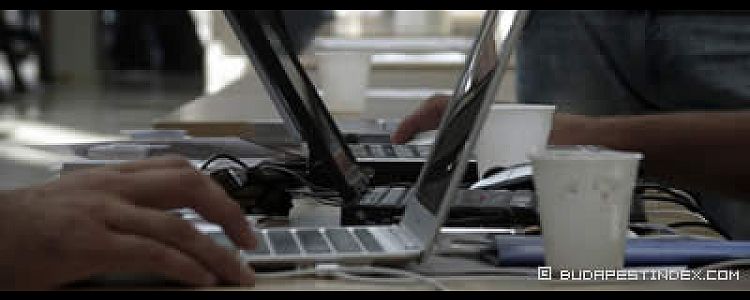 Budapest. Internet: Free WiFi HotSpots